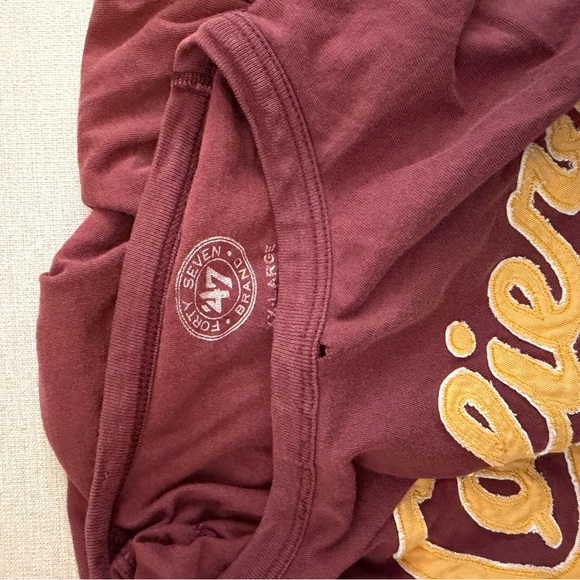 Cleveland Cavs Shirt - Picture 4 of 4